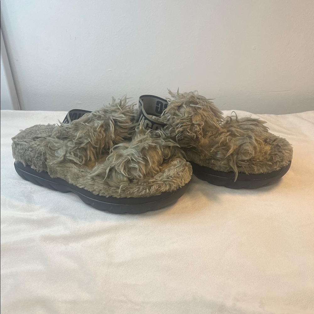 UGG Fluffy Gray Slippers size 7